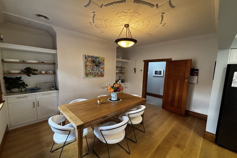 Photo of property in 22 Chilman Street, Strandon, New Plymouth, 4312