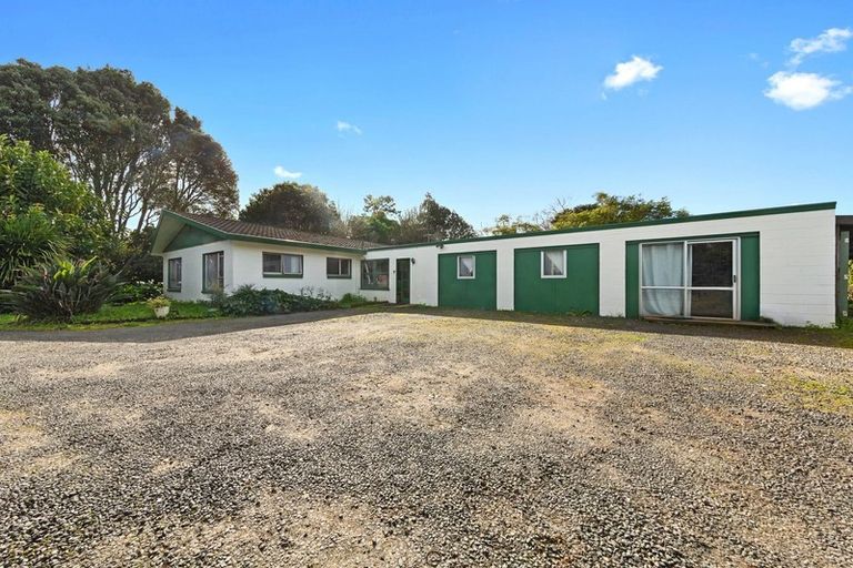 Photo of property in 123 Waiuku Road, Pukekohe, 2678