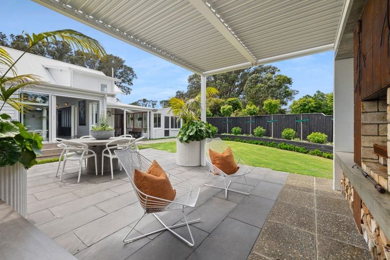 Photo of property in 132 Pendarves Street, New Plymouth, 4312