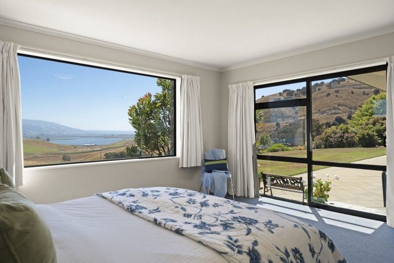 Photo of property in 67 Surrey Heights, Waihola, Outram, 9073