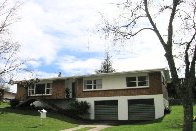 Photo of property in 5 Pah Street, Matua, Tauranga, 3110