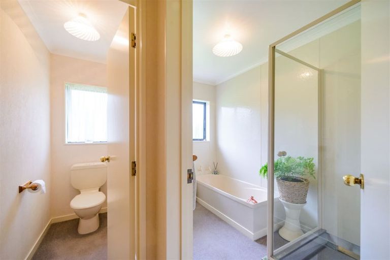 Photo of property in 981 Roberts Line, Bunnythorpe, Palmerston North, 4478