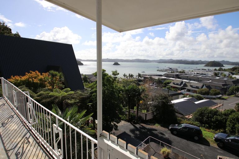 Photo of property in 10 Moana Avenue, Paihia, 0200