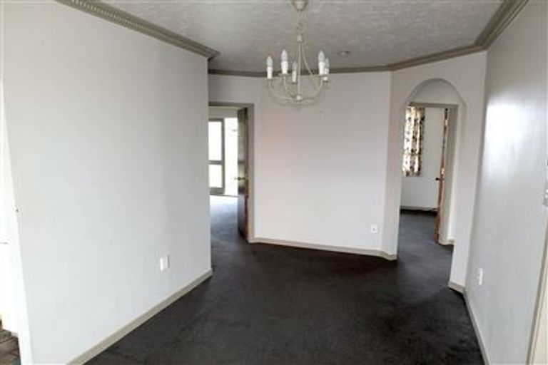 Photo of property in 2/332 Hills Road, Mairehau, Christchurch, 8013