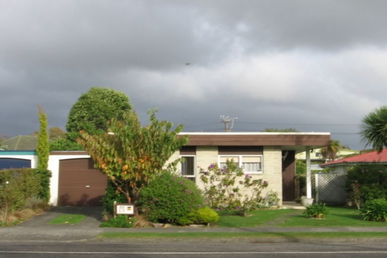 Photo of property in 5 Park Avenue, Waikanae, 5036