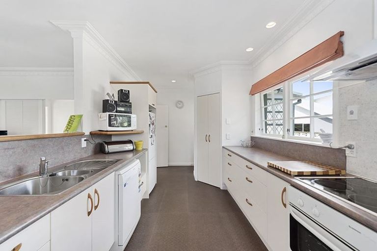 Photo of property in 7 Marnane Terrace, St Andrews, Hamilton, 3200