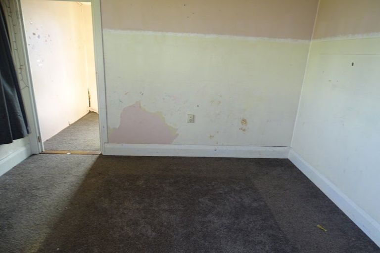 Photo of property in 36 Brown Street, Strathern, Invercargill, 9812