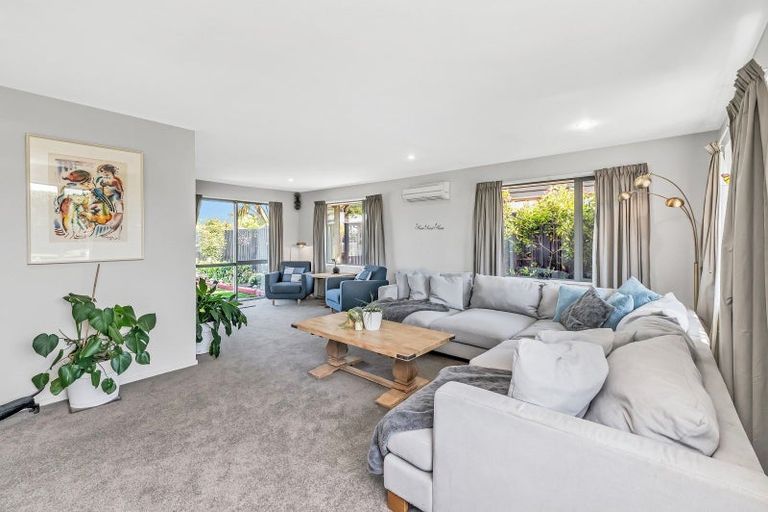 Photo of property in 18 Stanwood Grove, Darfield, 7510