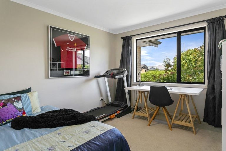 Photo of property in 28 Huka Heights Drive, Rangatira Park, Taupo, 3330