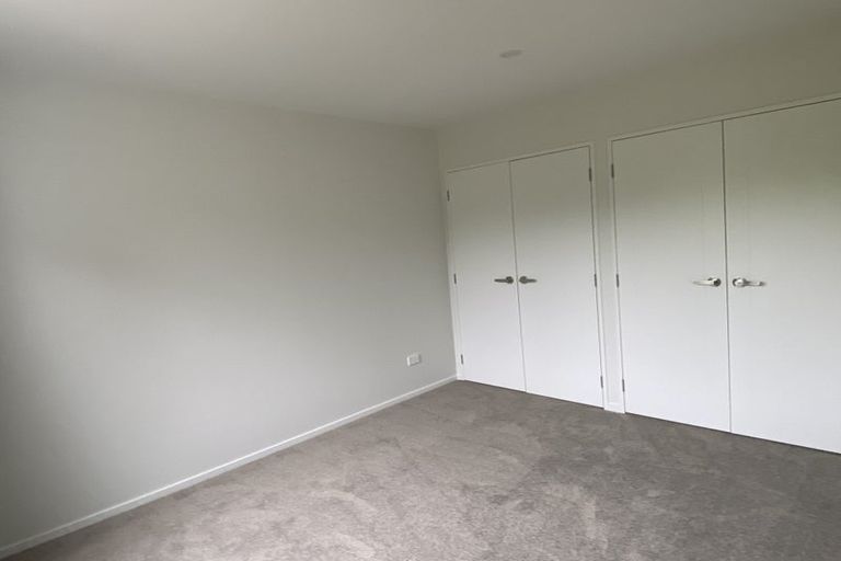 Photo of property in 44b Cheval Drive, Totara Vale, Auckland, 0629