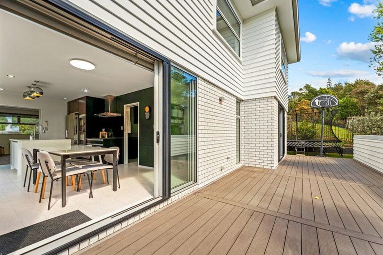Photo of property in 18 Bella Vista Drive, Gulf Harbour, Whangaparaoa, 0930