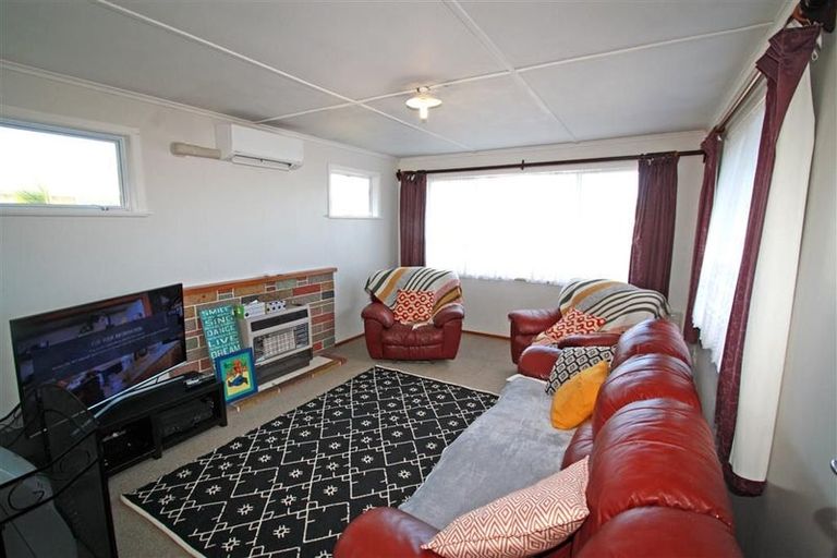 Photo of property in 11 Clearmont Crescent, Blagdon, New Plymouth, 4310