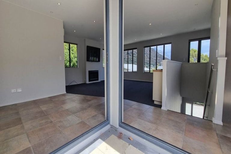 Photo of property in 32b Lake Avenue, Frankton, Queenstown, 9300