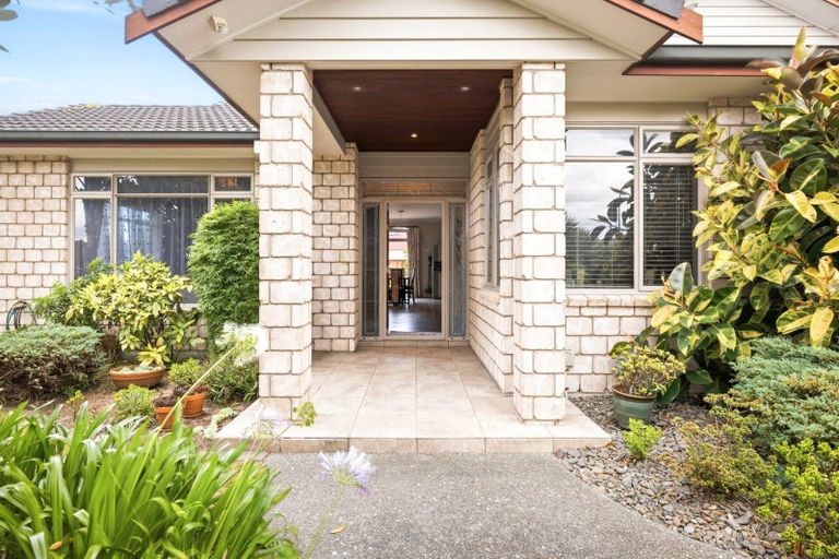 Photo of property in 557 Gloucester Road, Papamoa Beach, Papamoa, 3118