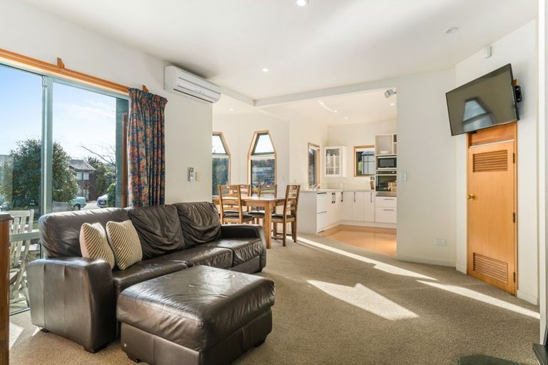 Photo of property in 22 Tenby Street, Wanaka, 9305