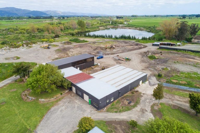 Photo of property in 158a-b Walkers Road, Longburn, Palmerston North, 4477