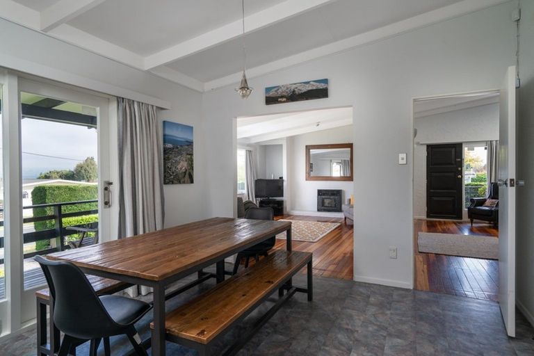 Photo of property in 14 Parata Street, Two Mile Bay, Taupo, 3330