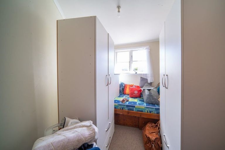 Photo of property in 27 Willis Street, Bader, Hamilton, 3206