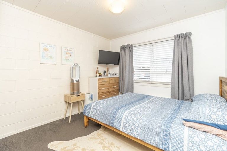 Photo of property in 2/6 Snead Place, Hamilton East, Hamilton, 3216