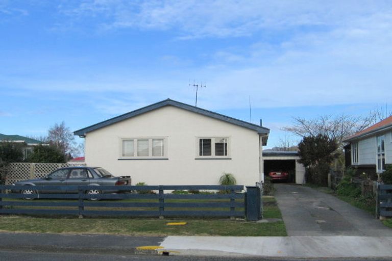 Photo of property in 1230 Norfolk Crescent, Mayfair, Hastings, 4122