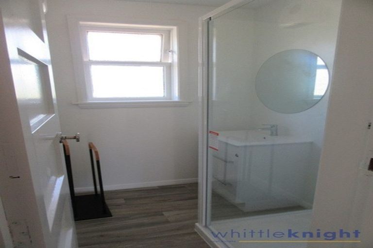 Photo of property in 11 Evatt Street, Bryndwr, Christchurch, 8053