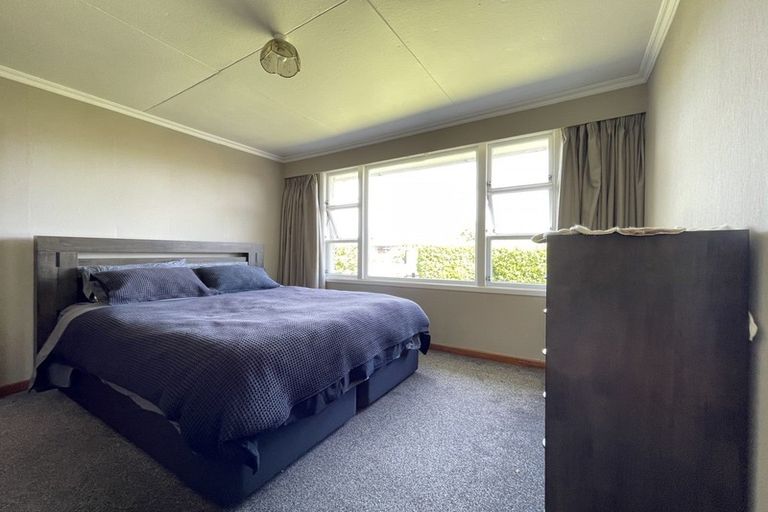 Photo of property in 49 Park Street, Winton, 9720