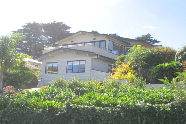Photo of property in 20b Devon Road, Bucklands Beach, Auckland, 2012
