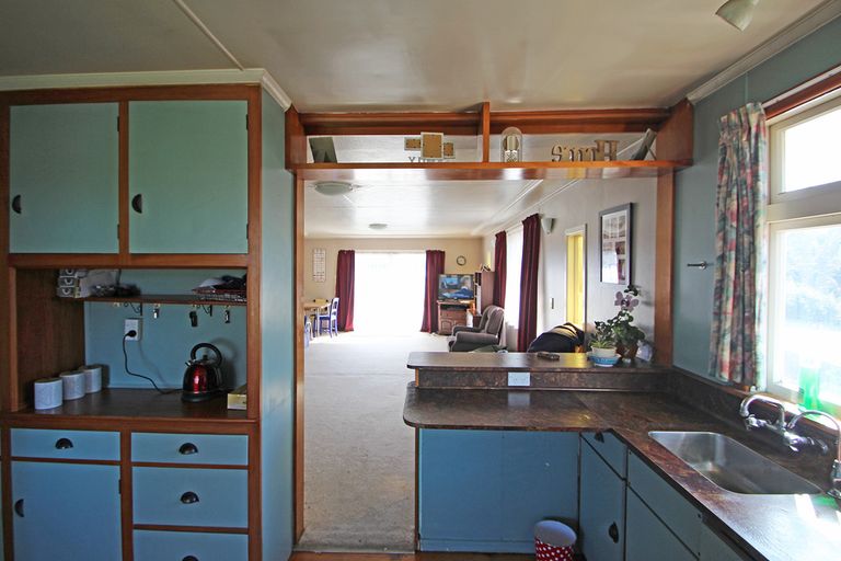 Photo of property in 51 Stuart Street, Holmes Hill, Oamaru, 9401