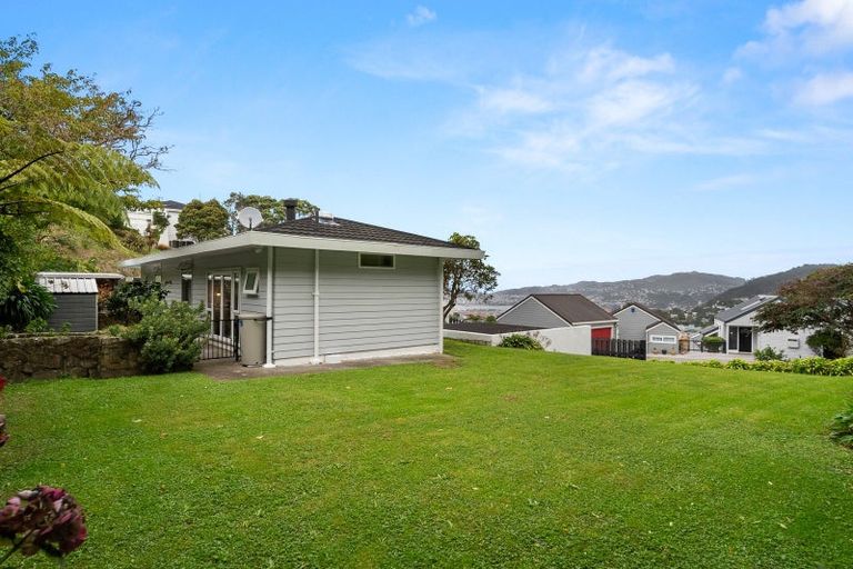 Photo of property in 93 Jubilee Road, Khandallah, Wellington, 6035