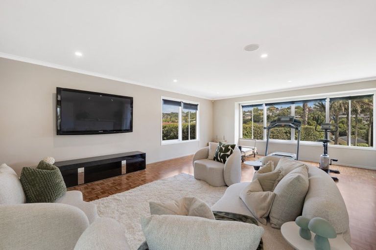 Photo of property in 188 Mellons Bay Road, Mellons Bay, Auckland, 2014