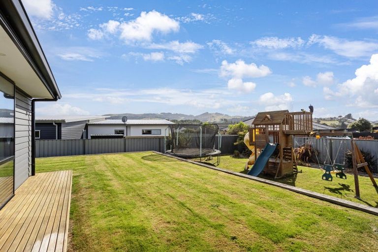 Photo of property in 29 Awa Toru Drive, Fairfield, Dunedin, 9018