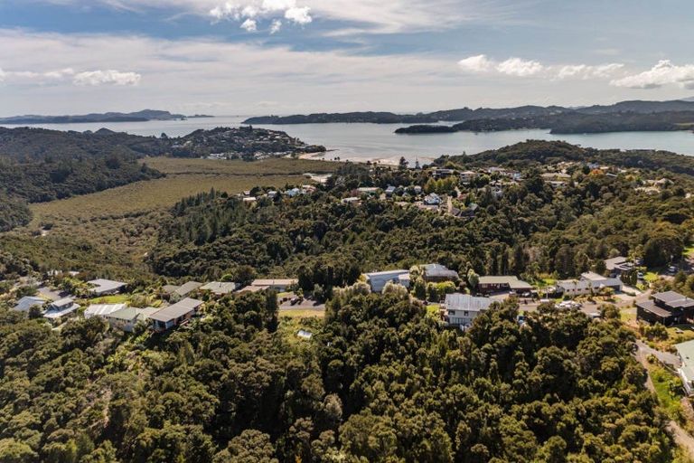 Photo of property in 29 Hihitahi Rise, Paihia, 0200