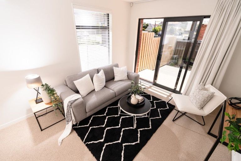 Photo of property in 65 Strathmore Avenue, Strathmore Park, Wellington, 6022