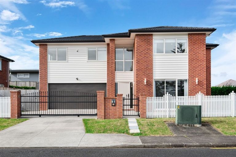 Photo of property in 1a Waitaki Street, Sunnyvale, Auckland, 0612