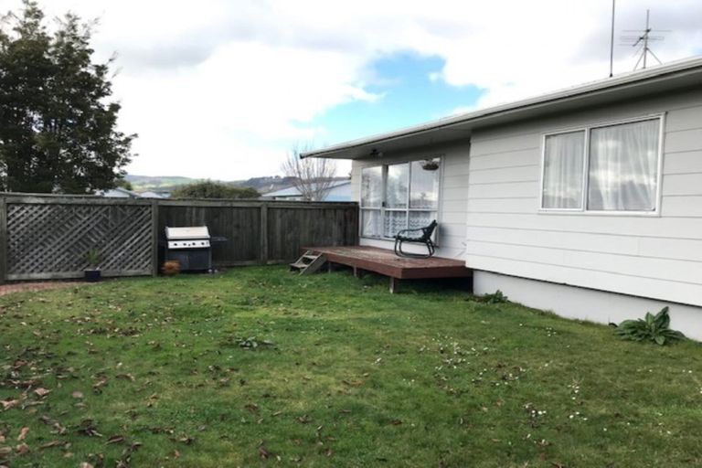 Photo of property in 3 Aspen Place, Owhata, Rotorua, 3010