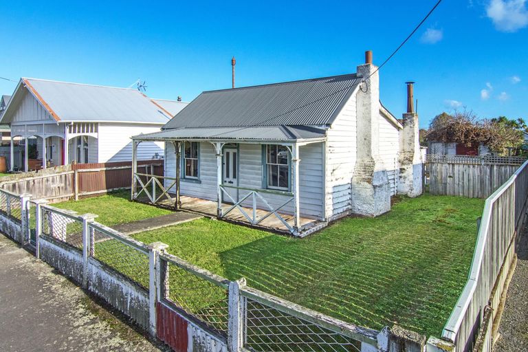Photo of property in 63 Lincoln Road, Masterton, 5810