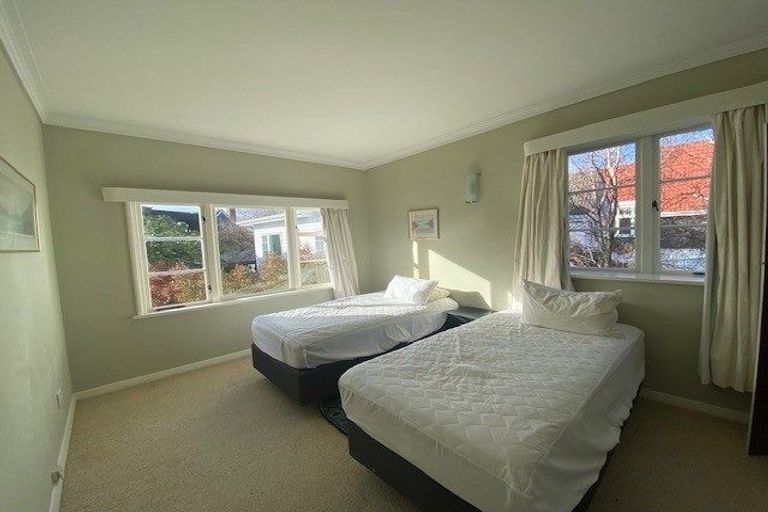 Photo of property in 6a Sefton Street, Wadestown, Wellington, 6012