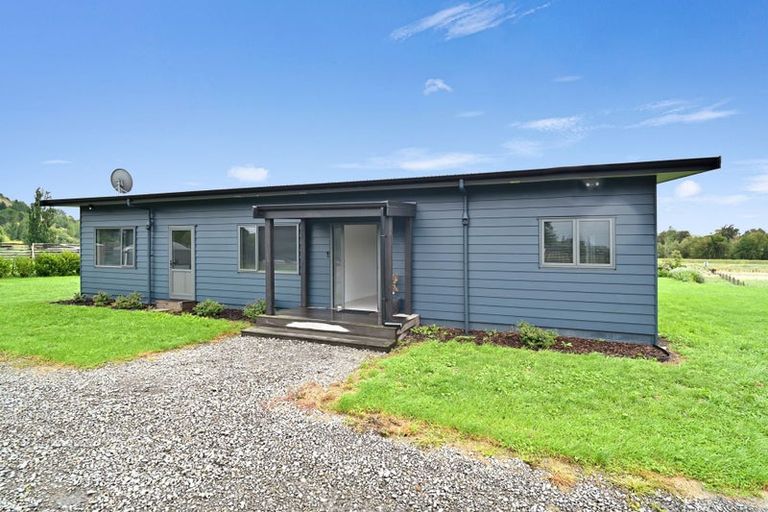 Photo of property in 50 Pukeora Scenic Road, Waipukurau, 4281