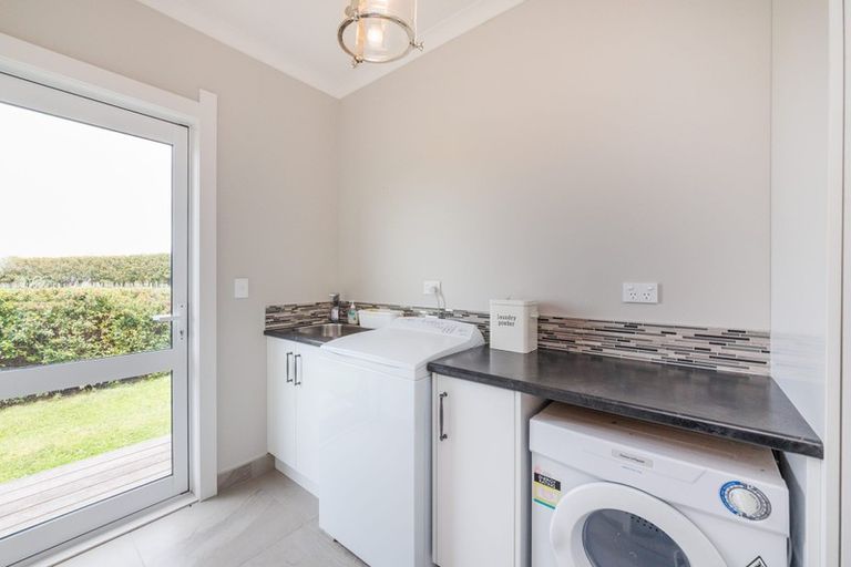 Photo of property in 167 Oroua Road, Kairanga, Palmerston North, 4475