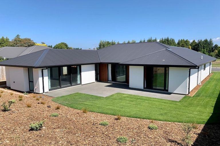 Photo of property in 12 Haughey Drive, Mairehau, Christchurch, 8052