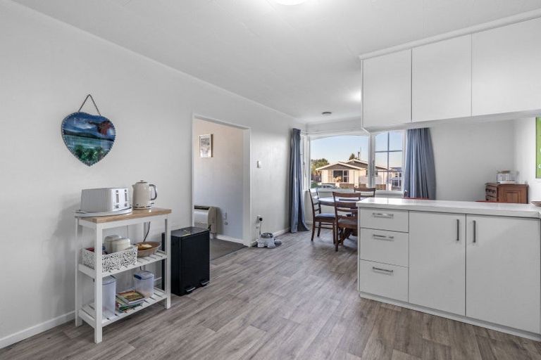 Photo of property in 10 Bruce Street, Waikiwi, Invercargill, 9810