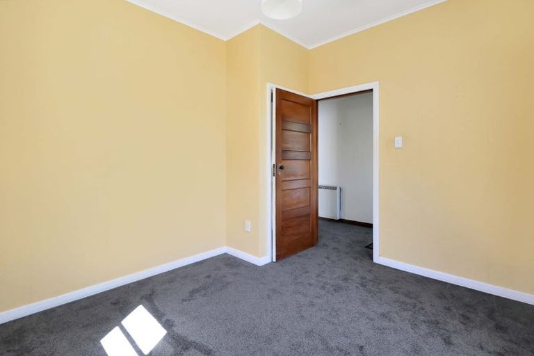 Photo of property in 27 Mitchell Street, Epuni, Lower Hutt, 5011
