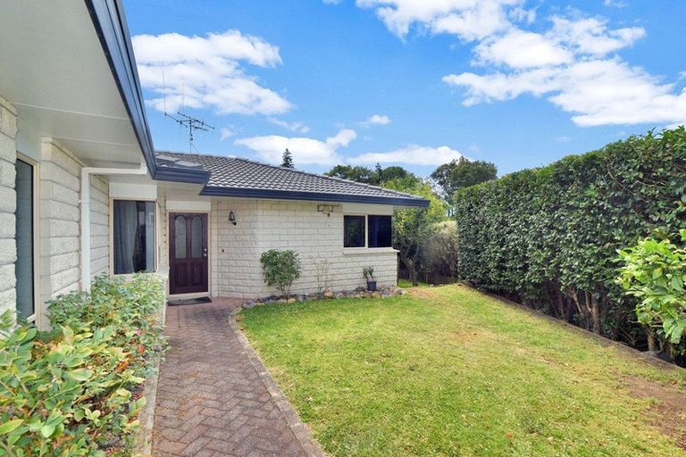 Photo of property in 180 Carlton Street, Bellevue, Tauranga, 3110