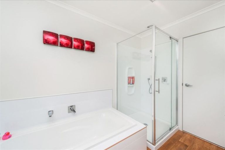 Photo of property in 27 Longbow Terrace, Flagstaff, Hamilton, 3210