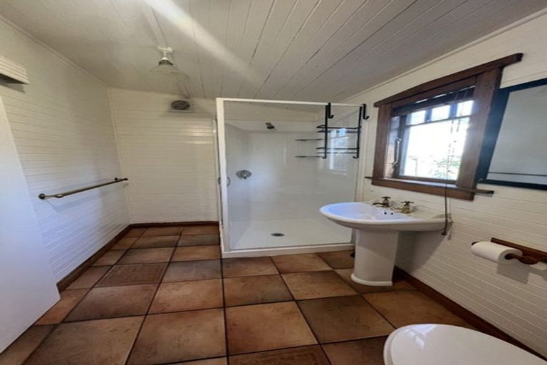 Photo of property in 39 Richmond Street, Petone, Lower Hutt, 5012