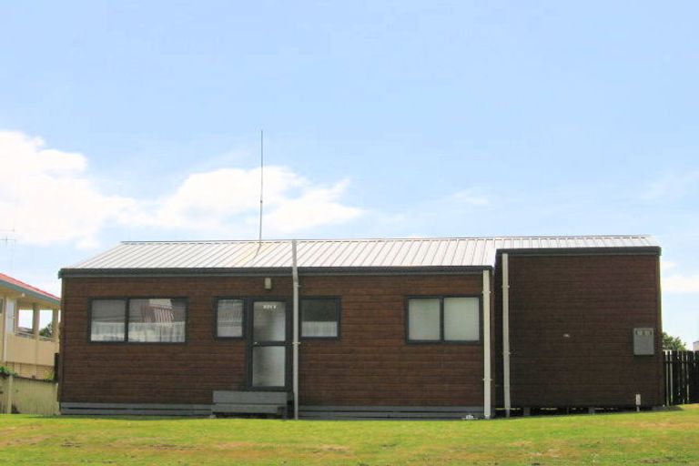 Photo of property in 1157 Papamoa Beach Road, Papamoa Beach, Papamoa, 3118