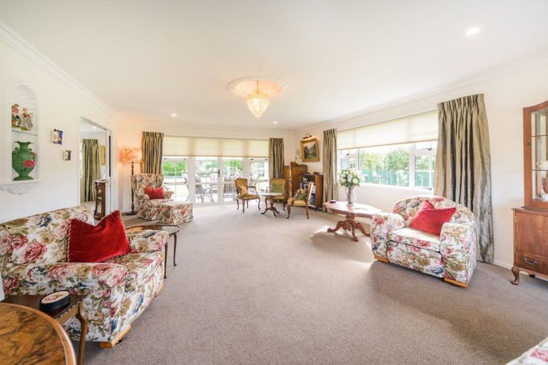 Photo of property in 137 Mount Taylor Drive, Feilding, 4775