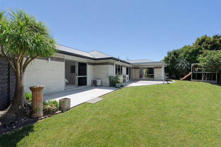 Photo of property in 15 Dove Place, Pyes Pa, Tauranga, 3112