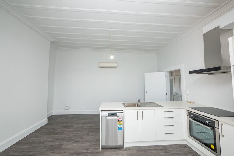 Photo of property in 11 Scotland Street, Dunedin Central, Dunedin, 9016