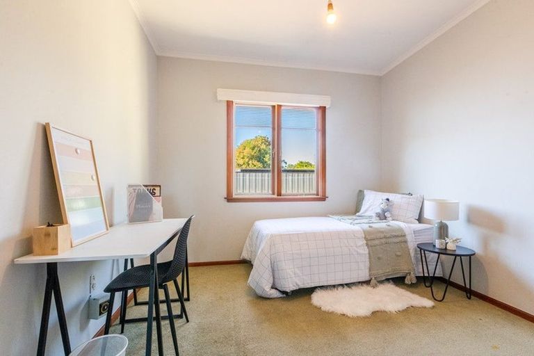 Photo of property in 1-1a Mckenzie Avenue, Marewa, Napier, 4110